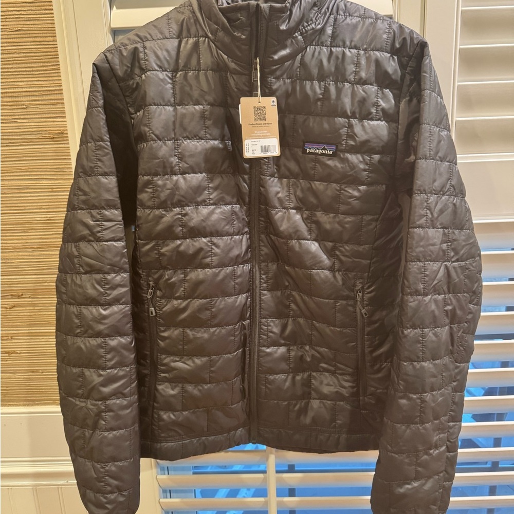 Patagonia Men's Black Quilted Jacket